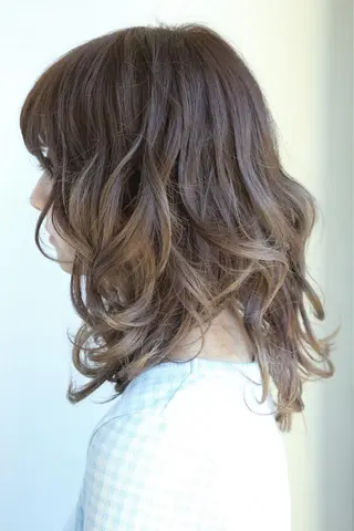 セミロング ツイスパ/シャドウ 矢吹俊大郎のヘアスタイル