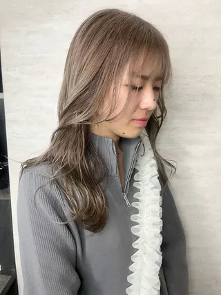 ミディアム カラー 駅チカ【ali'i】 アリイ花崎友美☘のヘアスタイル