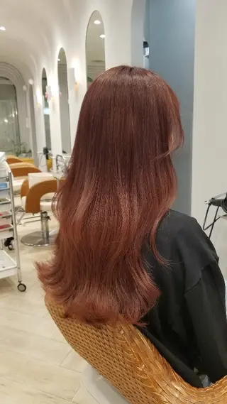カラー ヒジオカ リナのヘアスタイル