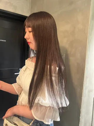 ロング カラー デザインカラー🖤 イシイレイのヘアスタイル
