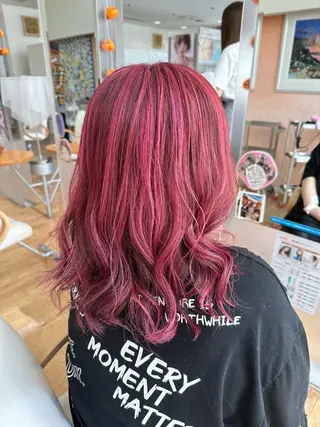 カラー 山本 瑠華のヘアスタイル