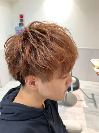 ショート カラー メンズ IwAsh中山所属・✂︎中山ブリーチ・ パーマ✂︎露木智也のヘアスタイル