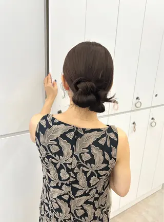 ヘアアレンジ くすみカラー🏹🤎 Tsukinaのヘアスタイル