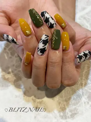 ネイル BLITZ Nail 岩田💅🏻✨のネイルデザイン