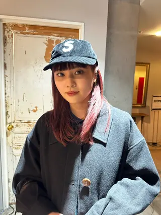 ロング カラー ヘアアレンジ 喜友名 夏海のヘアスタイル