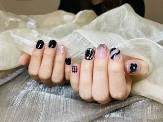 ネイル 櫻井 ナナのネイルデザイン