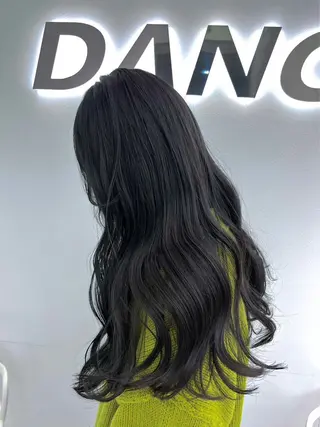 ロング Wカラー/暖色/べ ージュりく©︎🐝のヘアスタイル