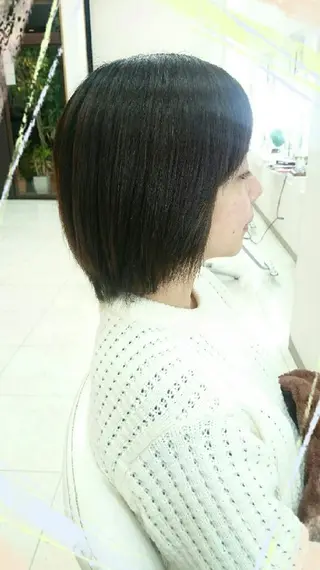 ショート キンジョウ エナミのヘアスタイル