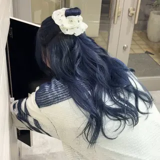 ロング カラー The Path ARENのヘアスタイル