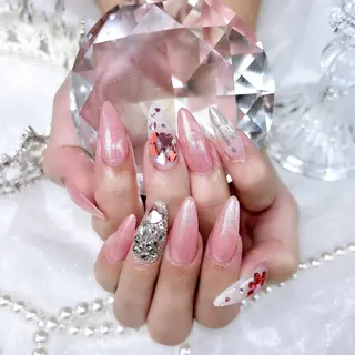 ネイル vesper所属・Vesper miuのネイルデザイン