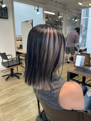 カラー 四ッ井 翔のヘアスタイル