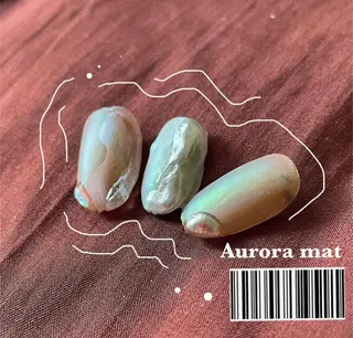 ネイル 栗田 ゆう子のネイルデザイン