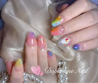 ネイル Dopamine nail 新人のネイルデザイン