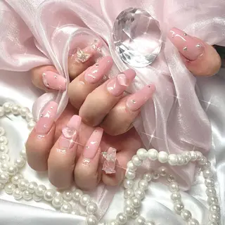 ネイル élu by Noriko 前原のネイルデザイン