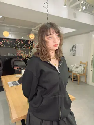 ミディアム パーマ パーマ＊ 顔まわり似合わせのヘアスタイル
