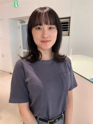 ミディアム カラー MAO SHIRATOのヘアスタイル