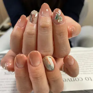 ネイル 奥園 良恵のネイルデザイン