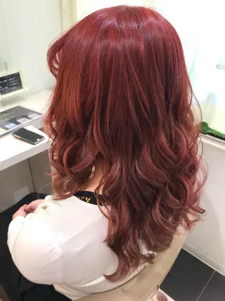 ロング カラー 清藤 綾のヘアスタイル