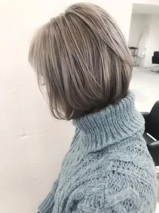 ショート カラー 亀井寿葵🌟京橋 /韓国ヘア/レイヤーのヘアスタイル