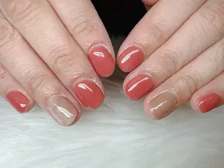 ネイル ECLAT エクラ所属・寺山 千鶴のネイルデザイン