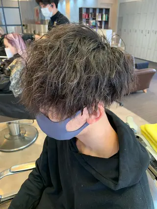 ミディアム メンズ メンズパーマ/難波/ 心斎橋　室園亮佑のヘアスタイル