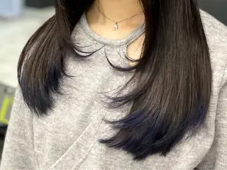 セミロング カラー white.梅田所属・White梅田  ／ COCOのヘアスタイル