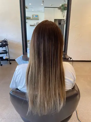ロング 川村 瑠奈のヘアスタイル