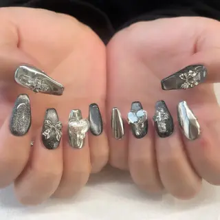 ネイル 💎🐰 saki. m 🐰💎のネイルデザイン