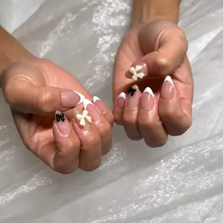 ネイル 宇賀神 salon de 4Hのネイルデザイン