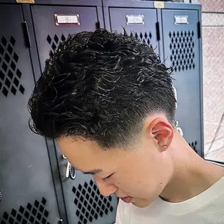 パーマ 🥸MENIN 相模 大野メンズ専門🥸のヘアスタイル