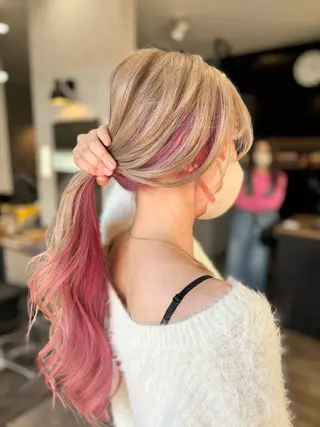 ロング Welila by haku所属・Yuuki ウェリラバイハクのヘアスタイル