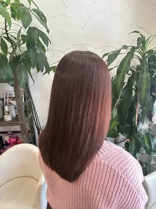 セミロング 七海 芽亜利のヘアスタイル