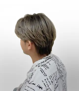 ショート カラー voice所属・相良 理樹のヘアスタイル