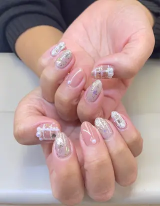 ネイル AngelChris ビューティーサロンのネイルデザイン