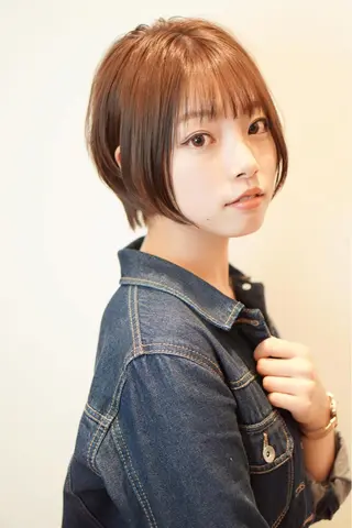 ショート カラー ディレクター ノナカのヘアスタイル