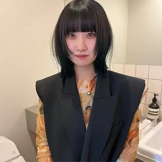 ミディアム 舟橋耀/ブリーチカラ ー/レイヤーカットのヘアスタイル