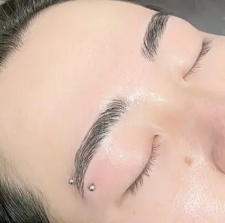 メンズ アイブロウ ⟡.·似合わせ眉 🫧sari.·⟡.の眉毛・アイブロウイメージ