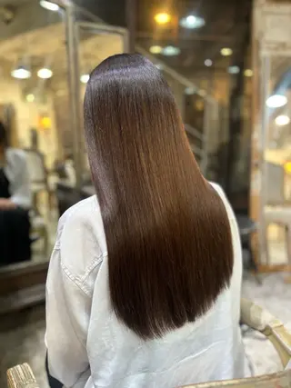ロング ⭐️ ハイトーン 美髪矯正 ⭐YUKIのヘアスタイル