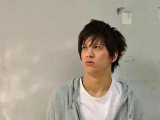 ミディアム カラー メンズ 公庄　グジョウ 　隆　　タカシのヘアスタイル