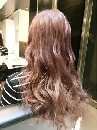 ロング カラー ✨ハイトーン✨透明感 ✨生神　優季のヘアスタイル