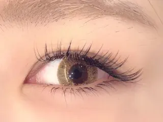 マツエク・マツパ さかい なつみのヘアスタイル