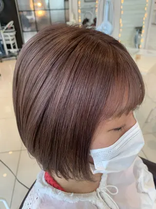 カラー 黒田瀬奈/ボブ まろやかベージュのヘアスタイル