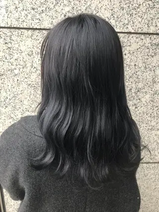 ミディアム カラー 平尾 拓也のヘアスタイル