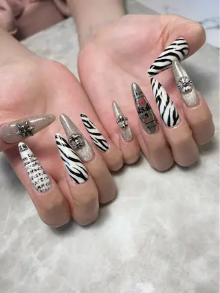 ネイル Nailsalon E's cafeのネイルデザイン