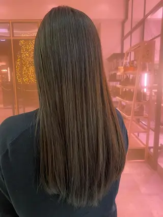 ロング カラー コルソケーツー　梅田茶屋町(corso k-two)所属・三村 さゆみのヘアスタイル