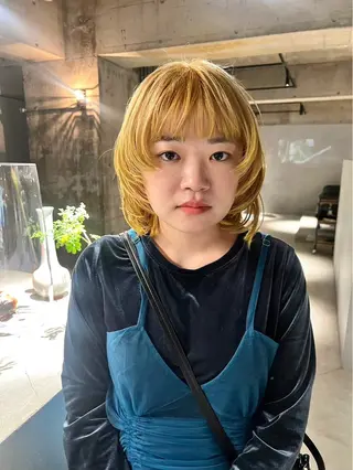 カラー 中村 衣里のヘアスタイル