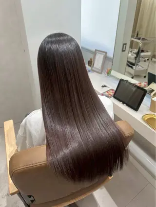 ロング SLASHスラッシュ 藤本来夢音のヘアスタイル