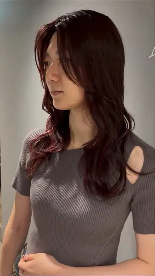 セミロング カラー 小林 加奈のヘアスタイル