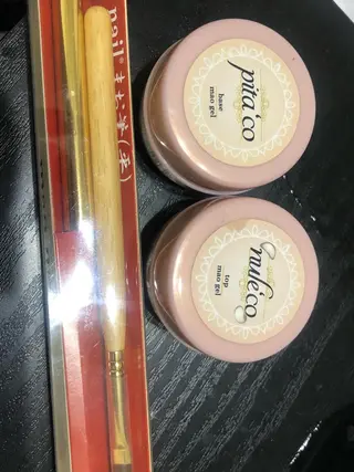 ネイル さゆりネイル&ビューティーサロン所属・古屋 早友里のネイルデザイン