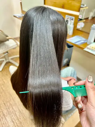 ロング 神谷 千明のヘアスタイル